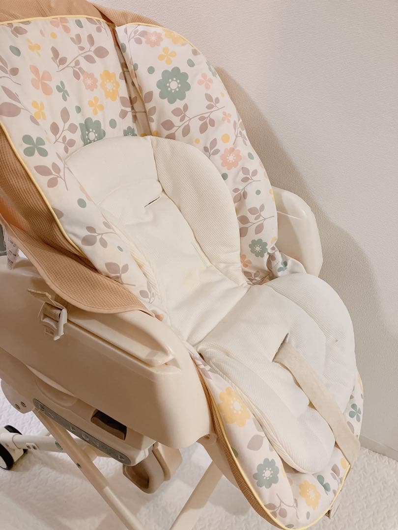 コンビ ベビーラック 電動 ハイローチェア リバーシブル