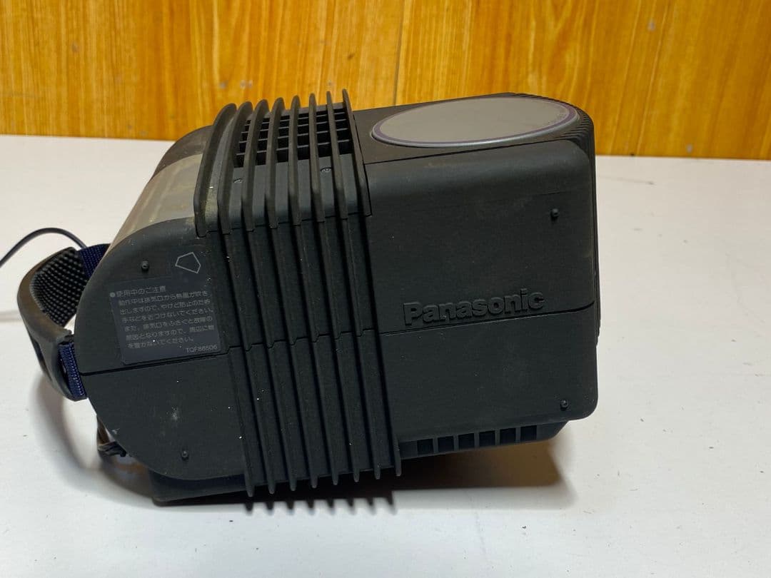 Panasonic TH-01P パナソニックポータブルプロジェクター