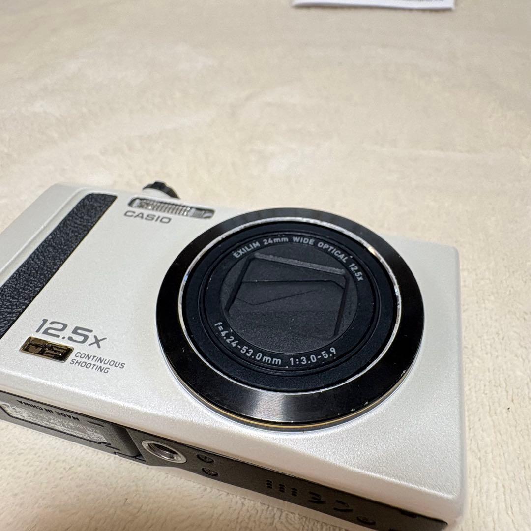 J*c様 CASIO EXILIM HS EX-ZR300 デジタルカメラ