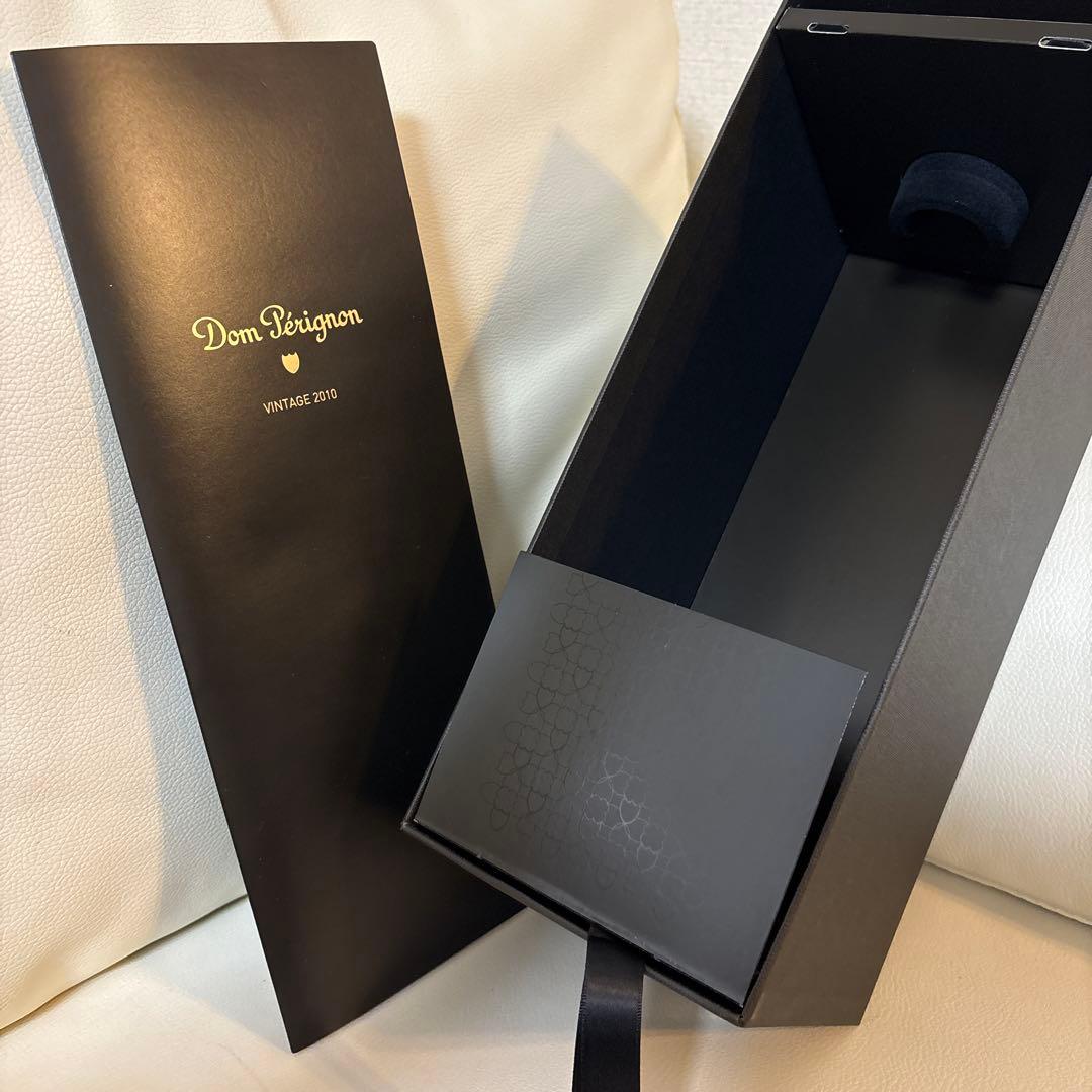 Dom Pérignon シャンパン 2010年ヴィンテージ　箱付き