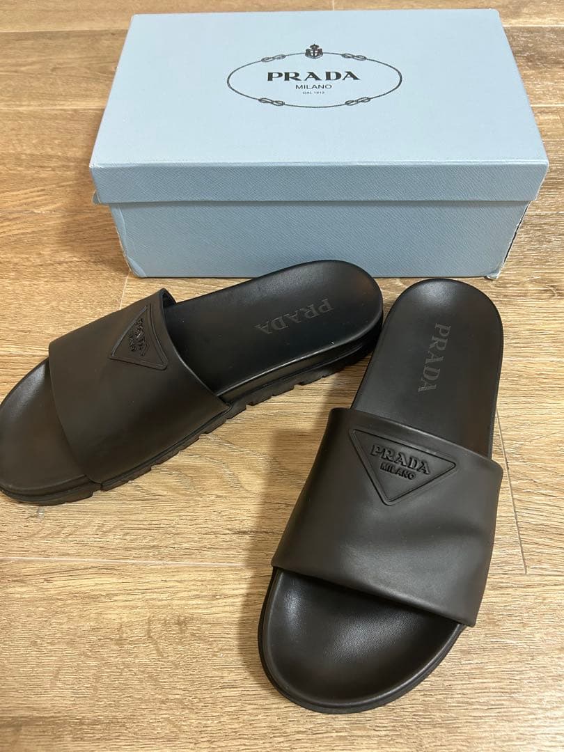 PRADA☆ラバーサンダル 43サイズ