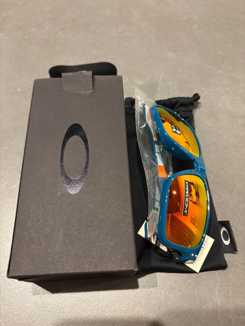 OAKLEY オークリー サングラス　PRIZM