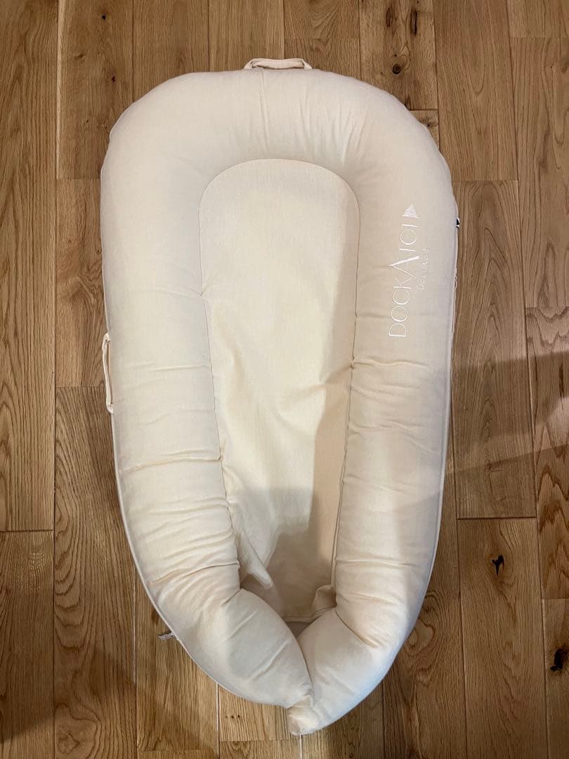 【美品箱付】DockATot Deluxe+Dock Sand Chambray