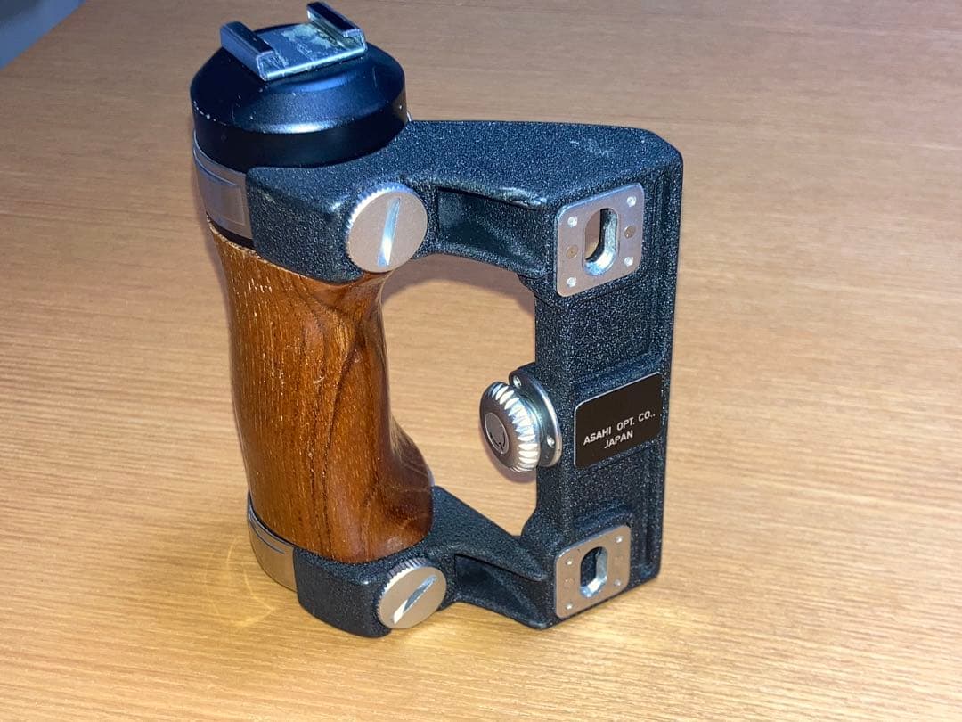 ペンタックス ６X７グリップ