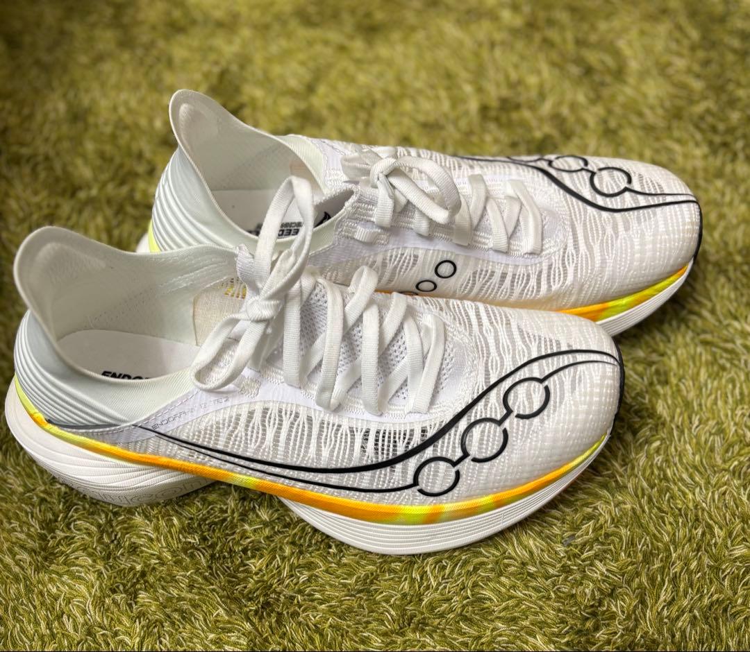【完売サイズ】SAUCONY ENDORPHIN ELITE 2 28㎝