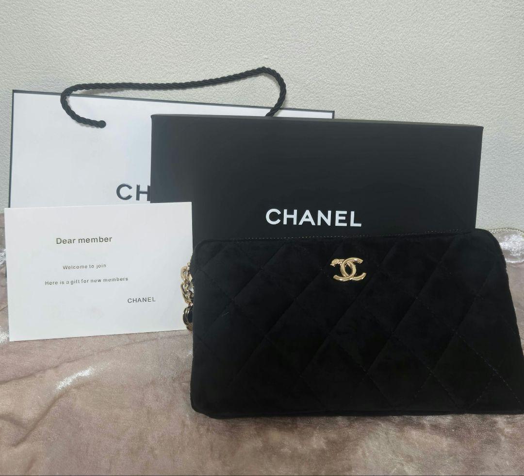 新品最安値！CHANEL ノベルティ メイクアップポーチ ベルベット 黒