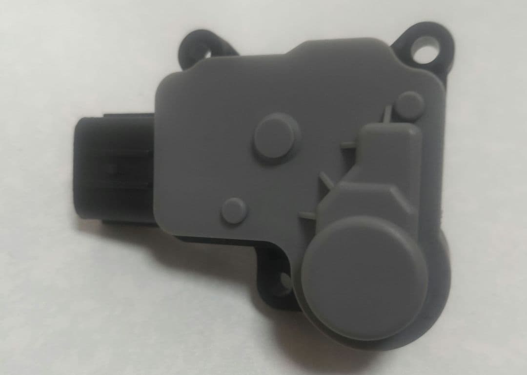 激レア品　シグナスX　高品質OEMスロットルセンサー　新品！！