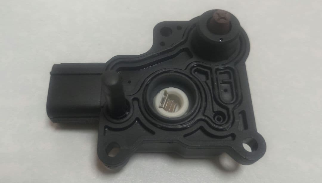 激レア品　シグナスX　高品質OEMスロットルセンサー　新品！！