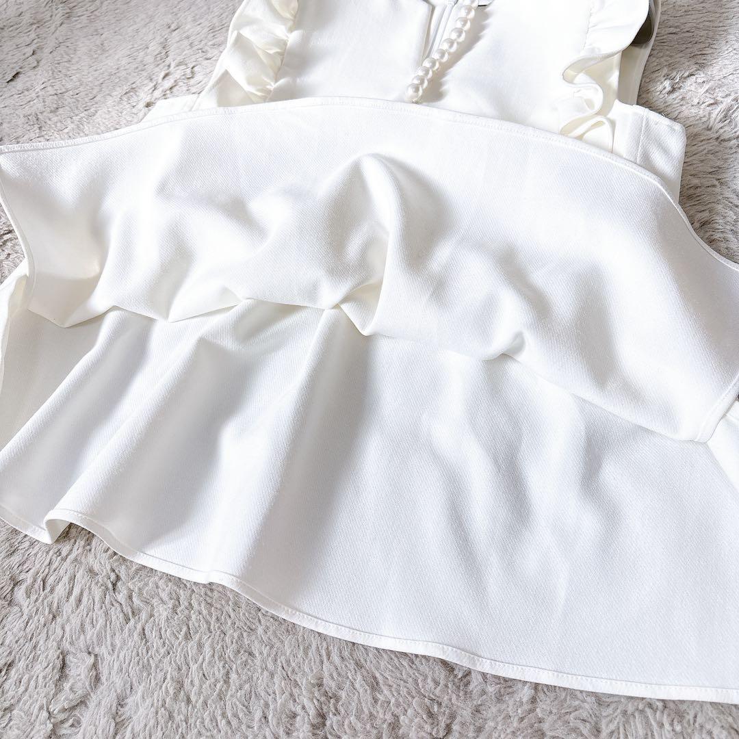 美品✨23ss YOKO CHAN フリルトリムパールトップス　ノースリーブ