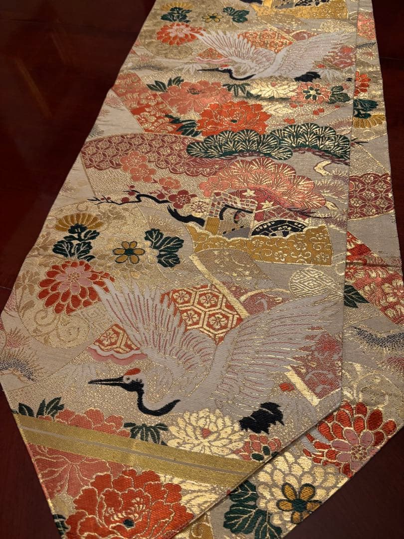 3005花嫁衣装の丸帯リメイク　タッセル付き正絹テーブルランナーと2964