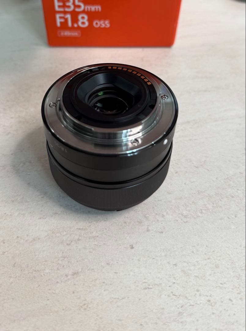 SONY E 35mm F1.8 OSS (SEL35F18) 単焦点Eマウント