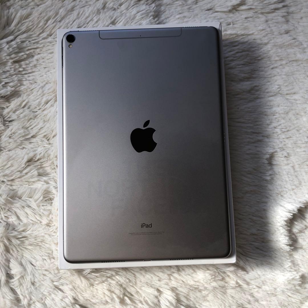 【完動品】iPad Pro 10.5 512GB SIMフリー【すぐ発送】