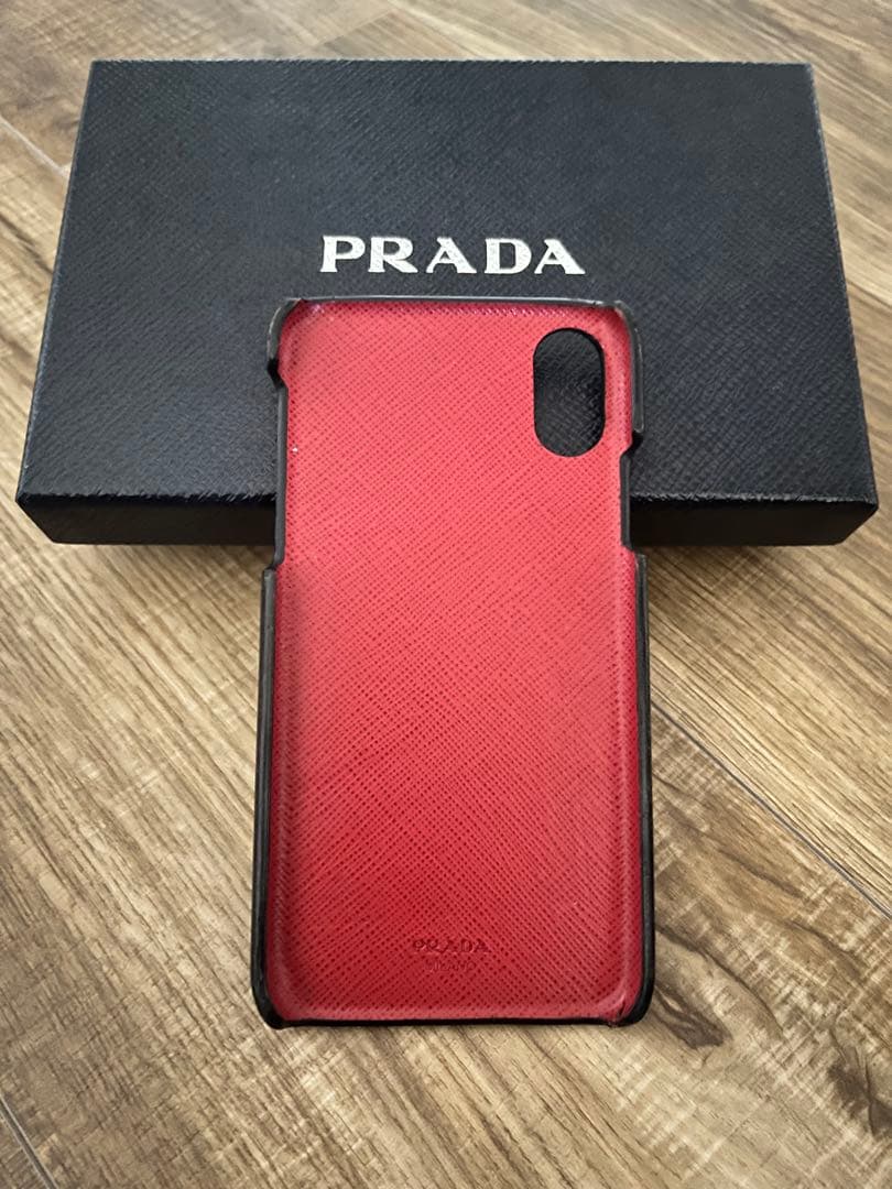 PRADA iPhoneケース ブラック レザー
