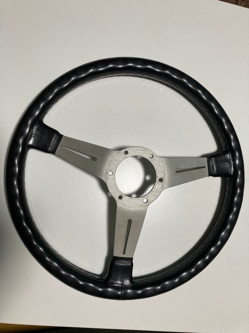 NARDI クラッシック　ステアリング