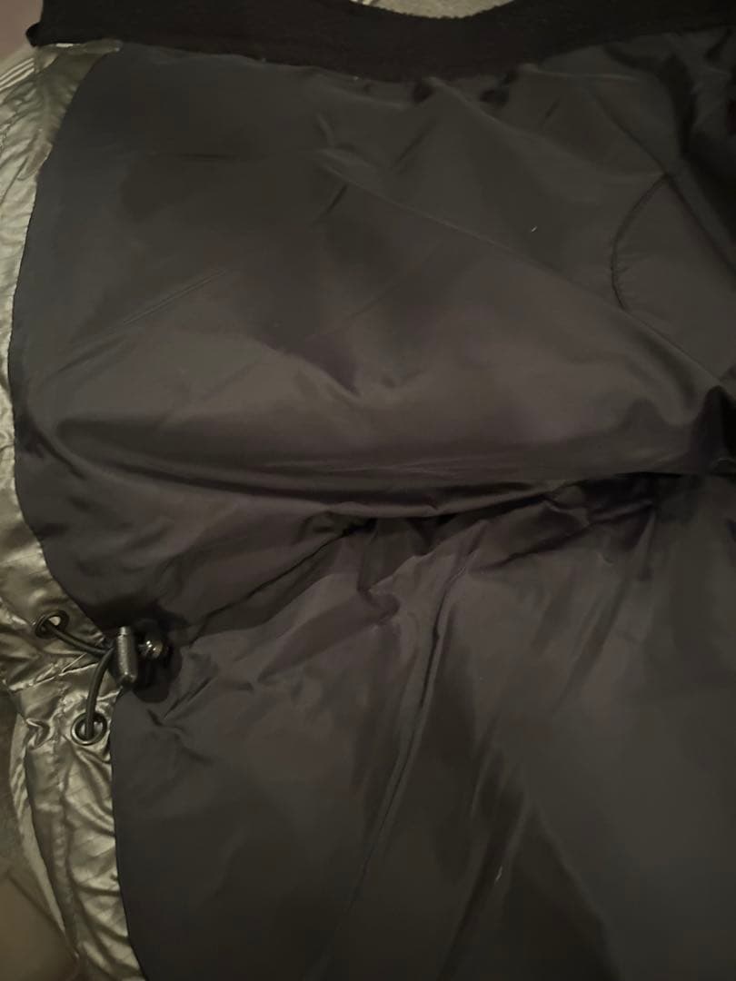 【良品】supreme Silver Ski Vest