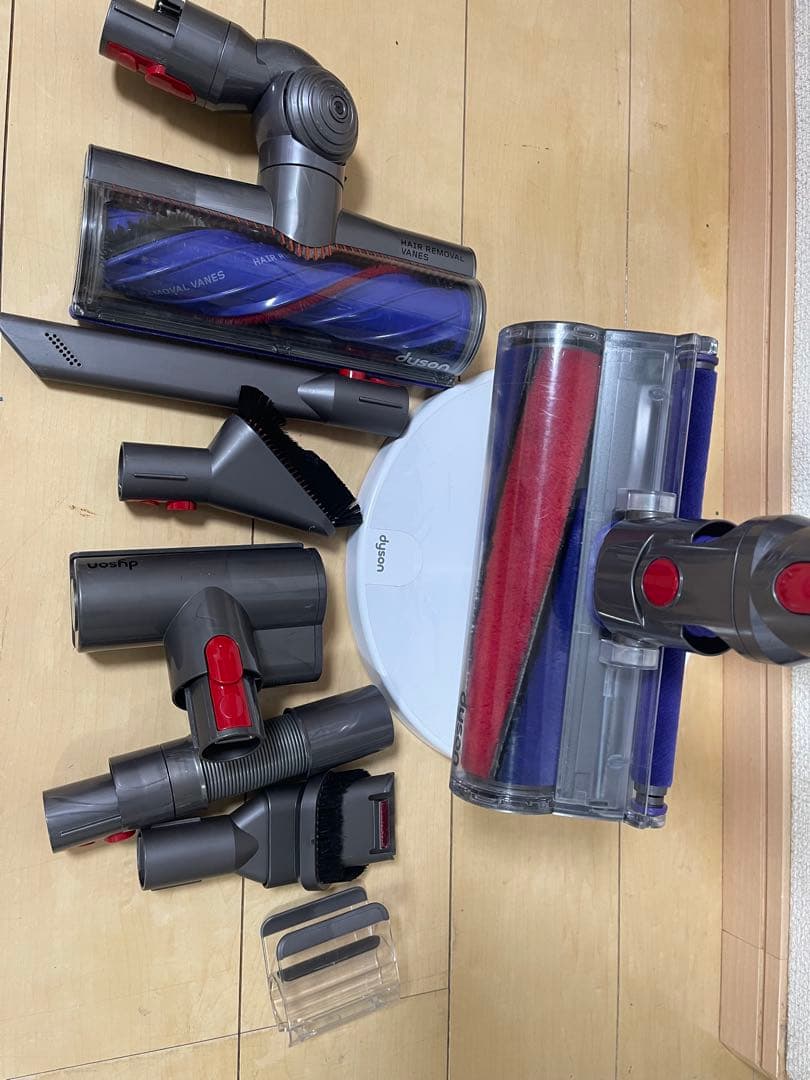 【美品】Dyson V11 Fluffy コードレス掃除機エコー６５分