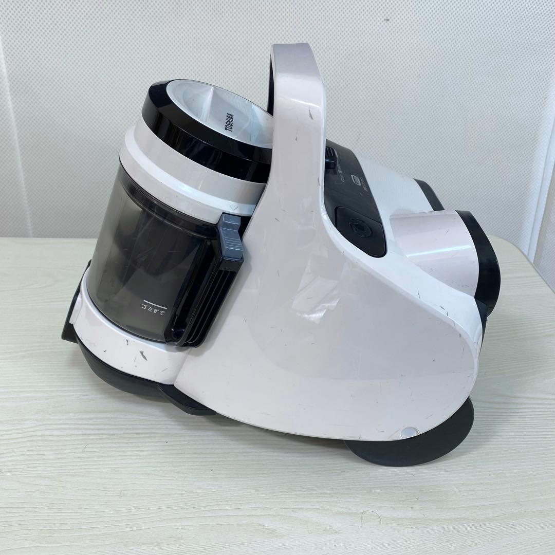 東芝 VC-CF22A サイクロンクリーナー 2024年製