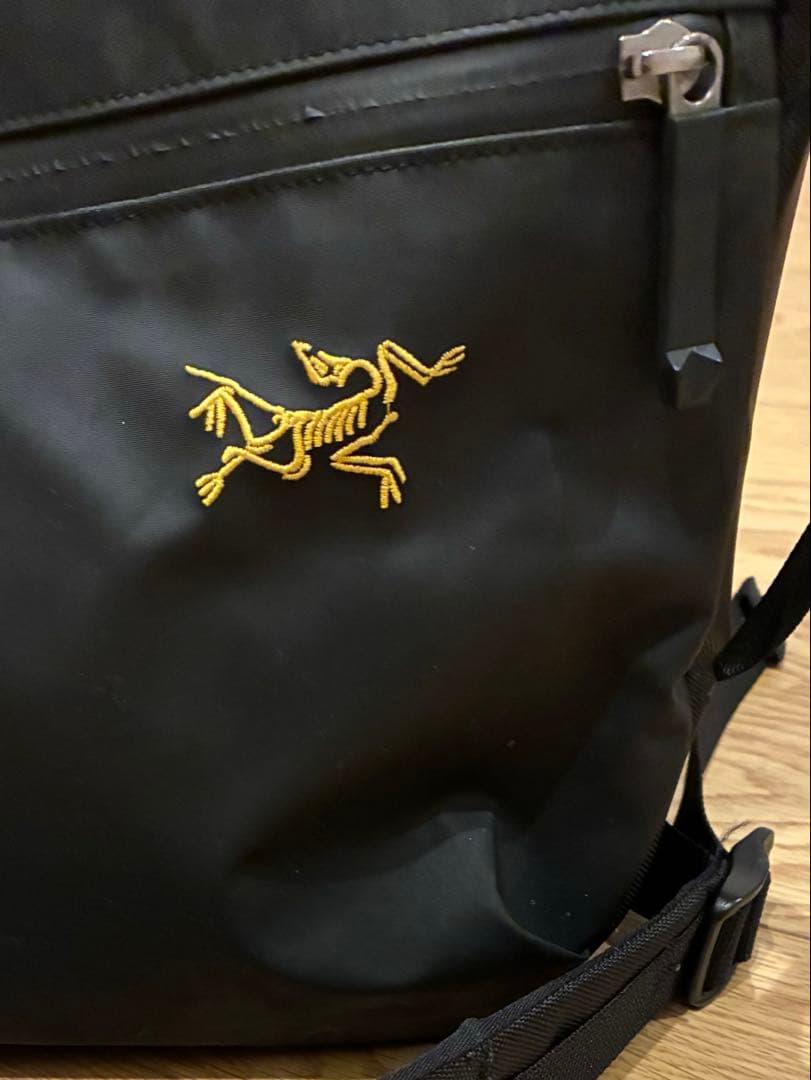 廃盤　アークテリクス アロー8 ブラック