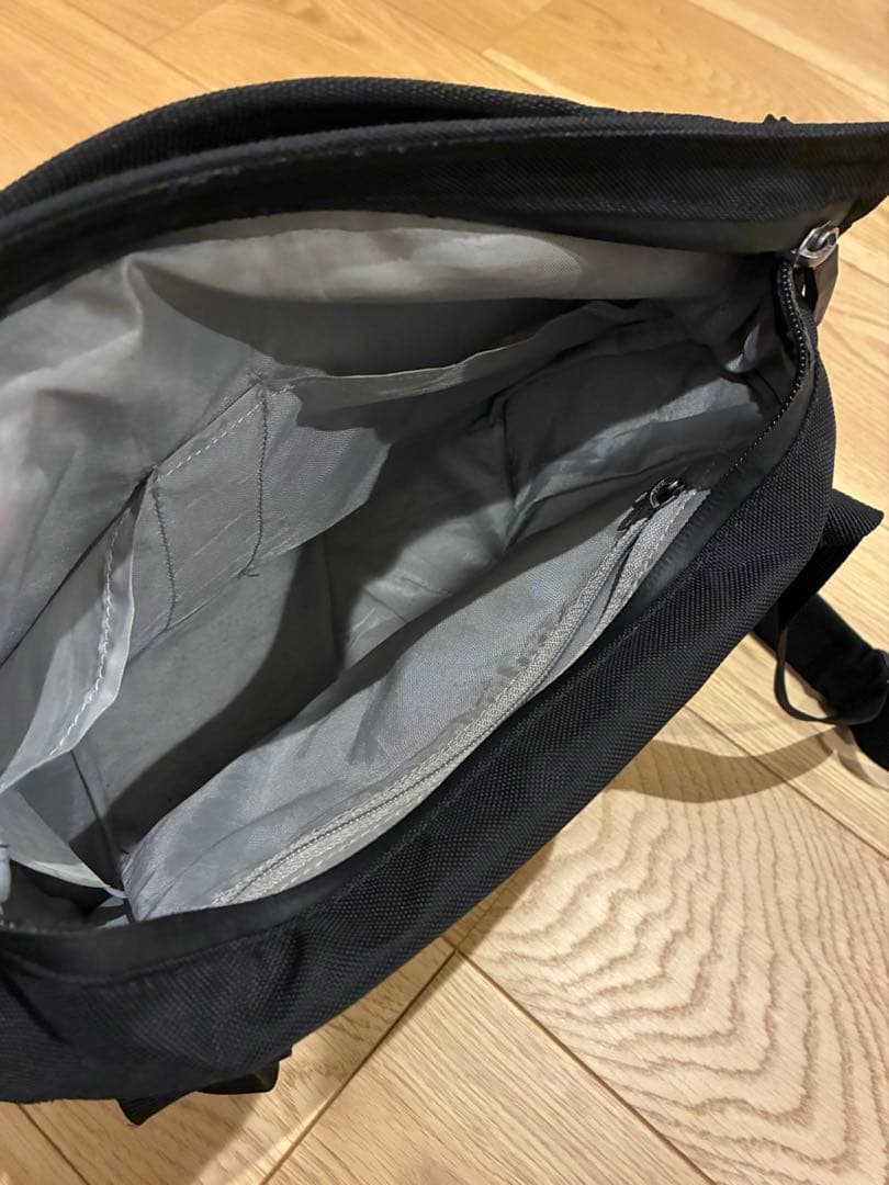 廃盤　アークテリクス アロー8 ブラック