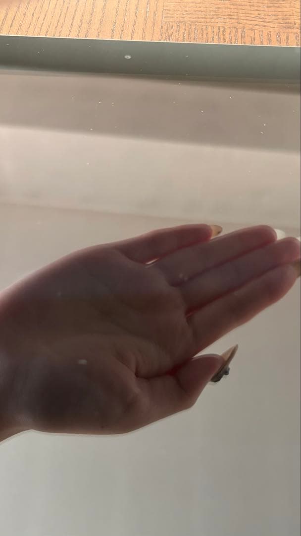 ニ*場様 Apple iPad 第7世代　32GB 本体　バッテリー最大容量89