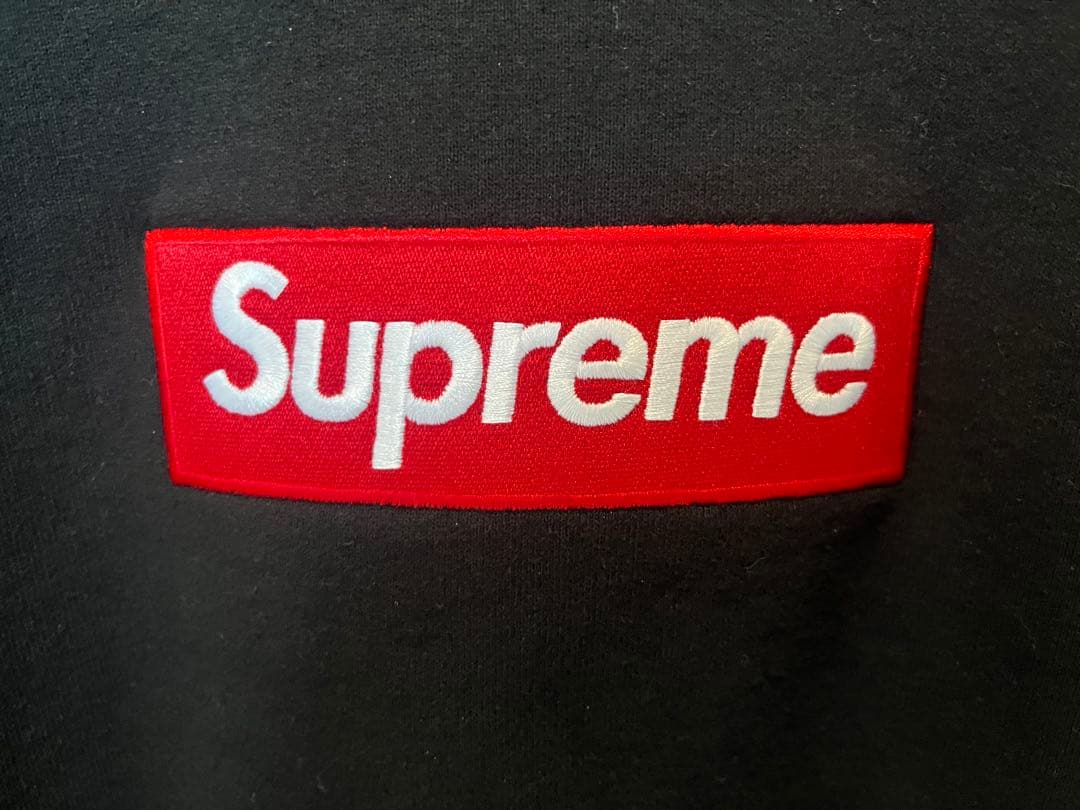 Supreme 黒 ボックスロゴ　トレーナー