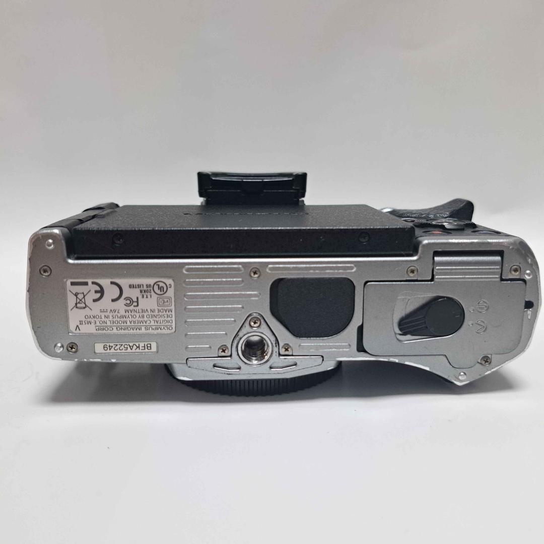 【中古美品】OLYMPUS OM-D E-M5 MarkⅡ