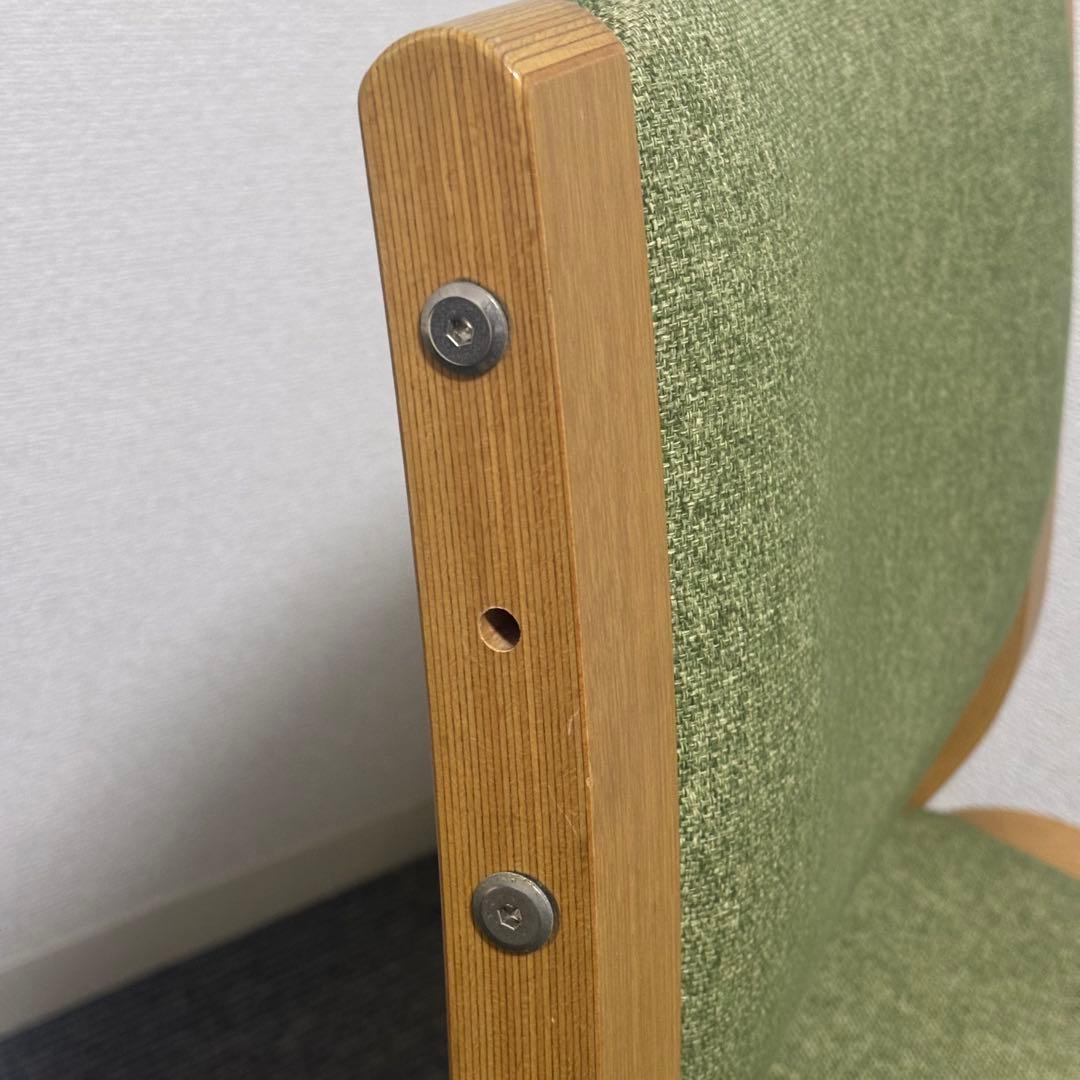 ベネッセ カリモク チェアー 緑 布張り