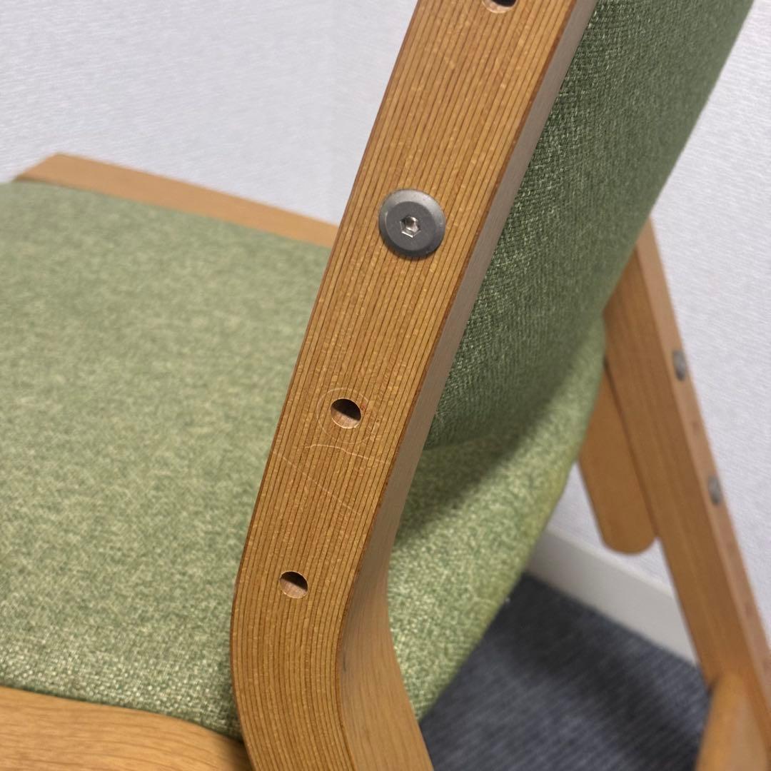 ベネッセ カリモク チェアー 緑 布張り