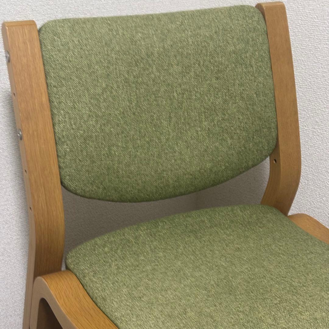ベネッセ カリモク チェアー 緑 布張り