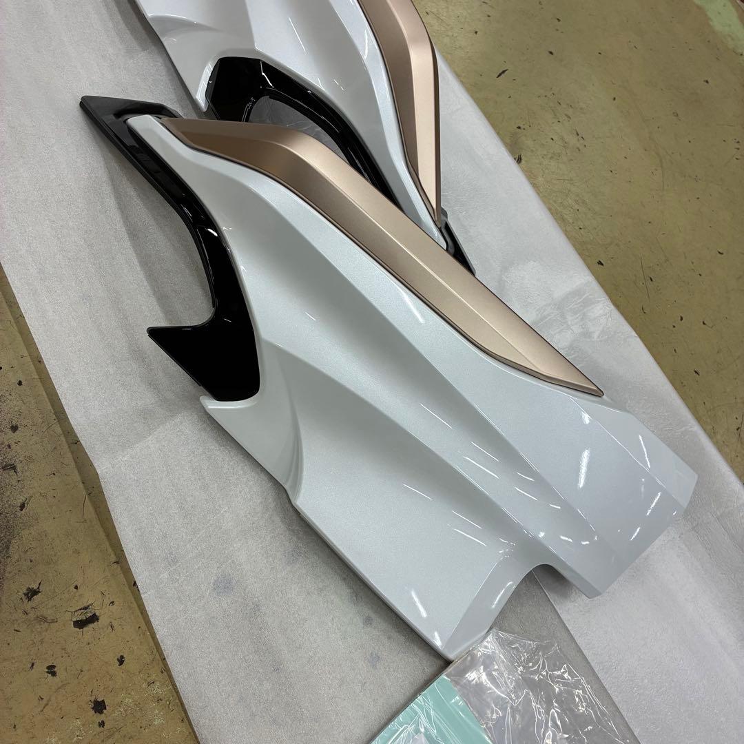 アカボヒロ　新品未使用 トヨタ クラウンスポーツ モデリスタ リアスパッツ