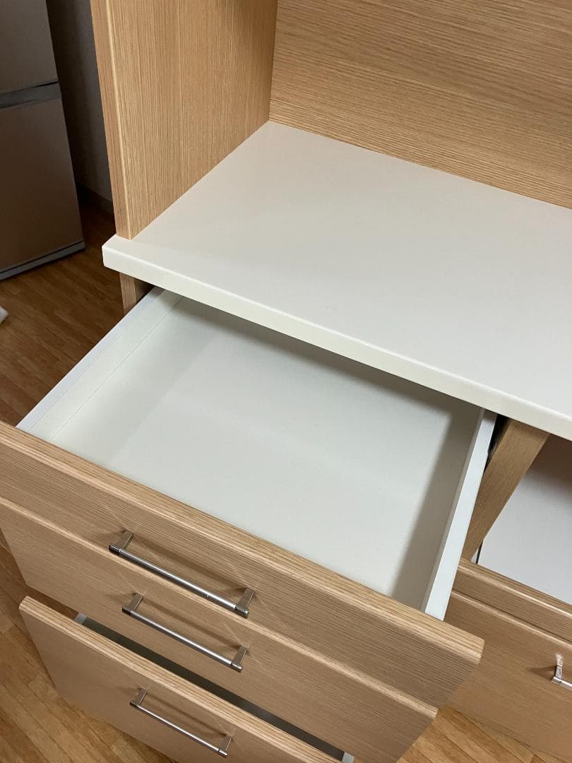 【ニトリ】食器棚 ナチュラル 幅105㎝　磨りガラス扉＆引き出し収納付き 美品