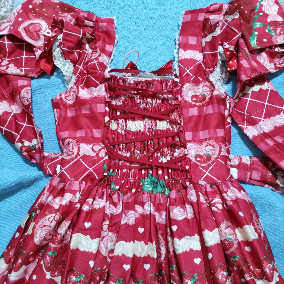 s*様 エペティス 新品未使用　Strawberry Cream ワンピース 3