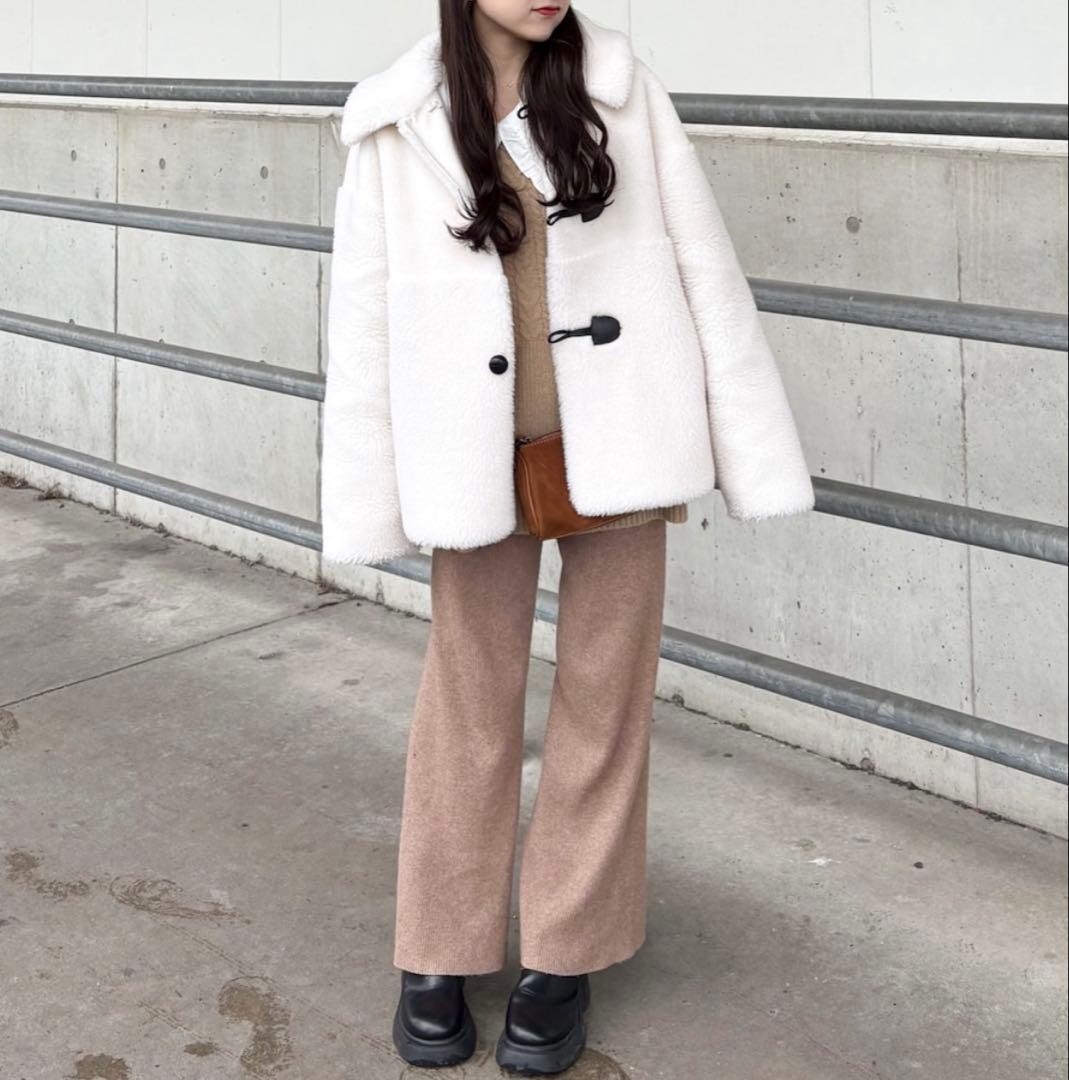 リバーシブルボアブルゾン