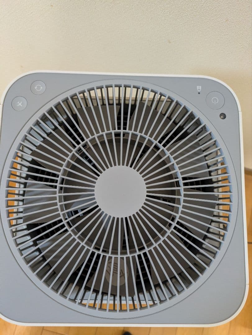 ★ほぼ未使用★BALMUDA　バルミューダ　空気清浄機　2015年製