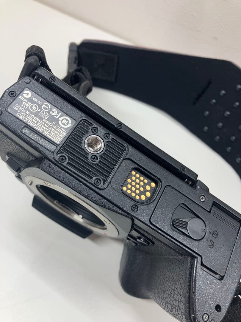 オリンパス　一眼レフ　E-M1 望遠レンズ　セット【②】