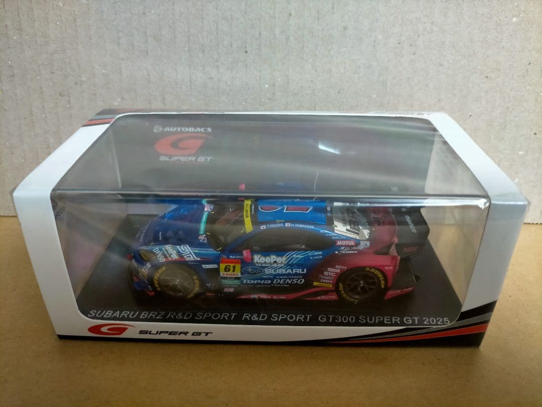 SPARK 1/43 スーパーGT 300 SUBARU 井口 山内 2025