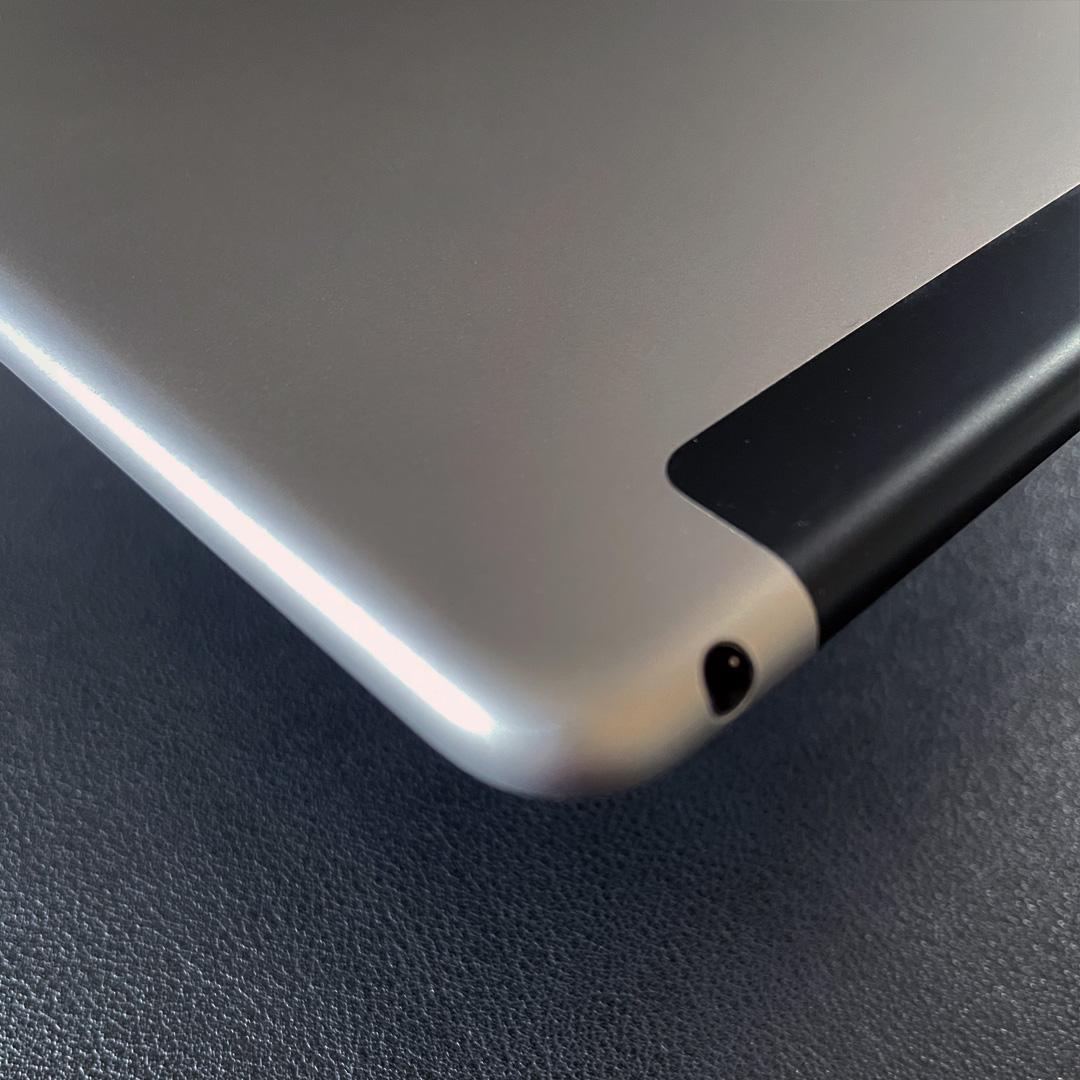 iPad Air 2 Wi-Fi+Cellular 16GB SIMフリー