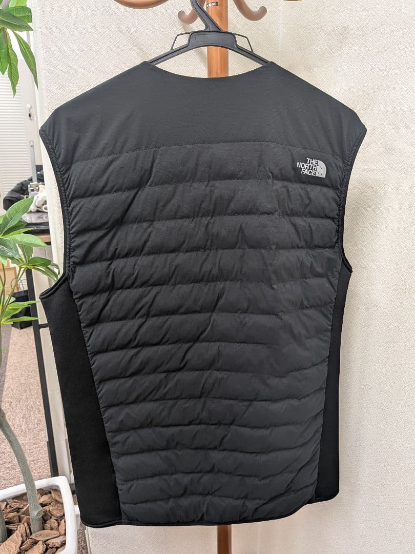 美品 NORTH FACE ノースフェイス　レッドラン ベスト XL ②