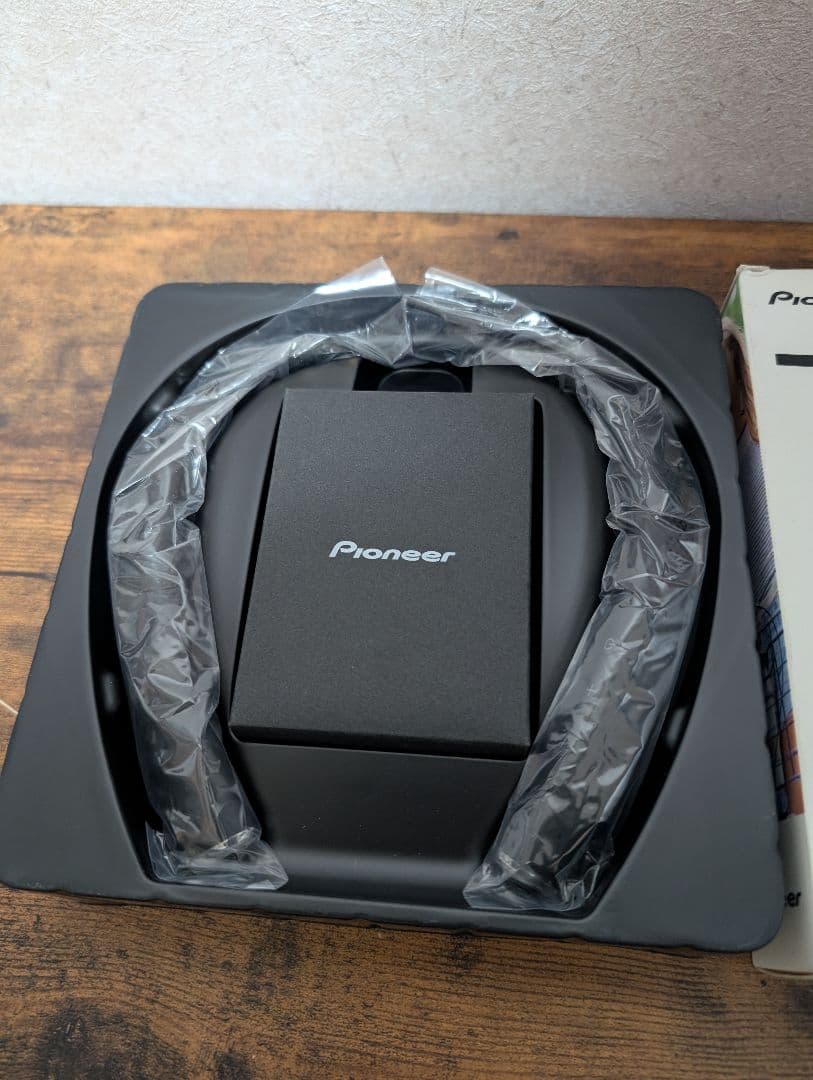 パイオニア　Pioneer C9 ワイヤレス　ネックスピーカー