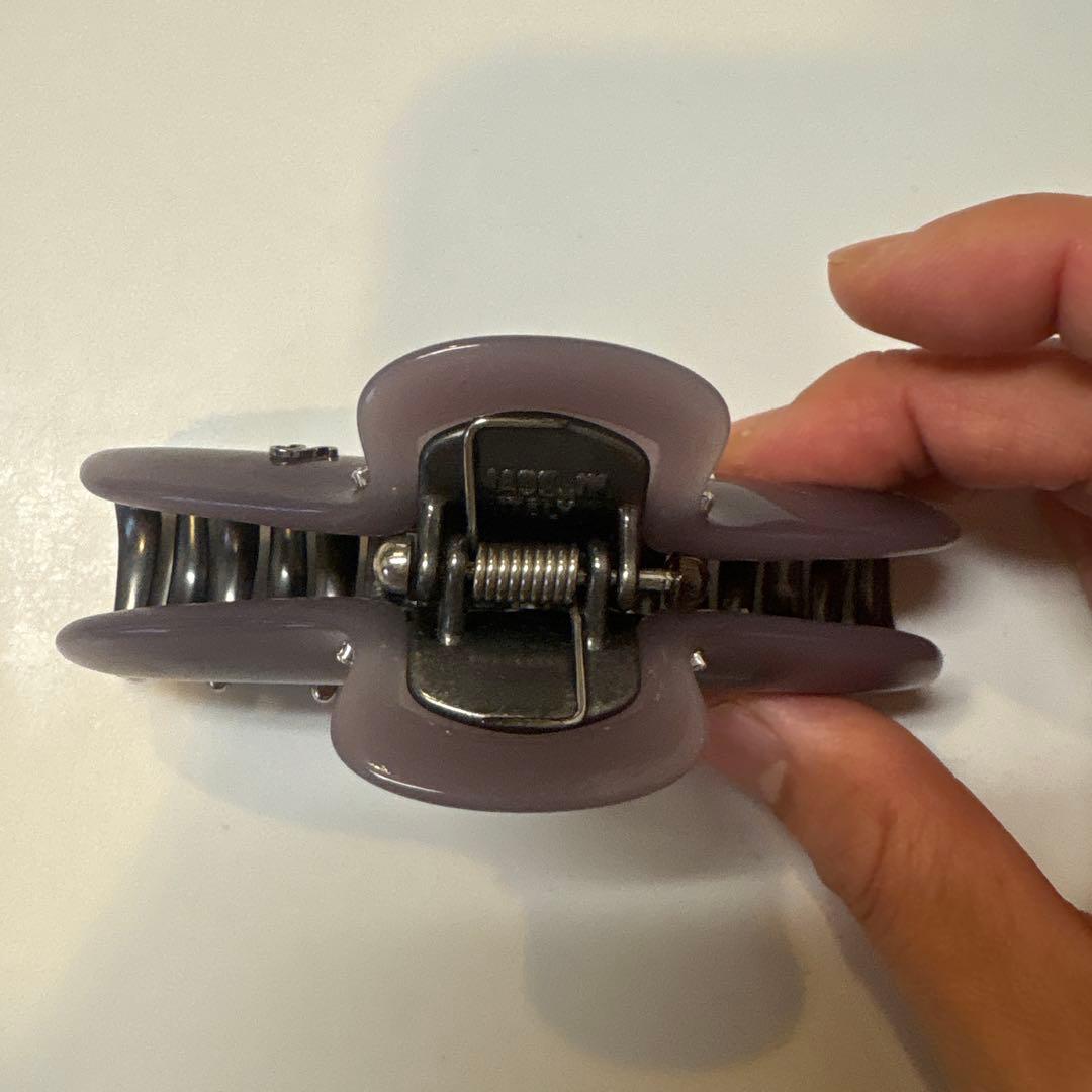 完売色　acca アッカ　Lサイズ　コラーナ　ダークグレー　ヘアクリップ