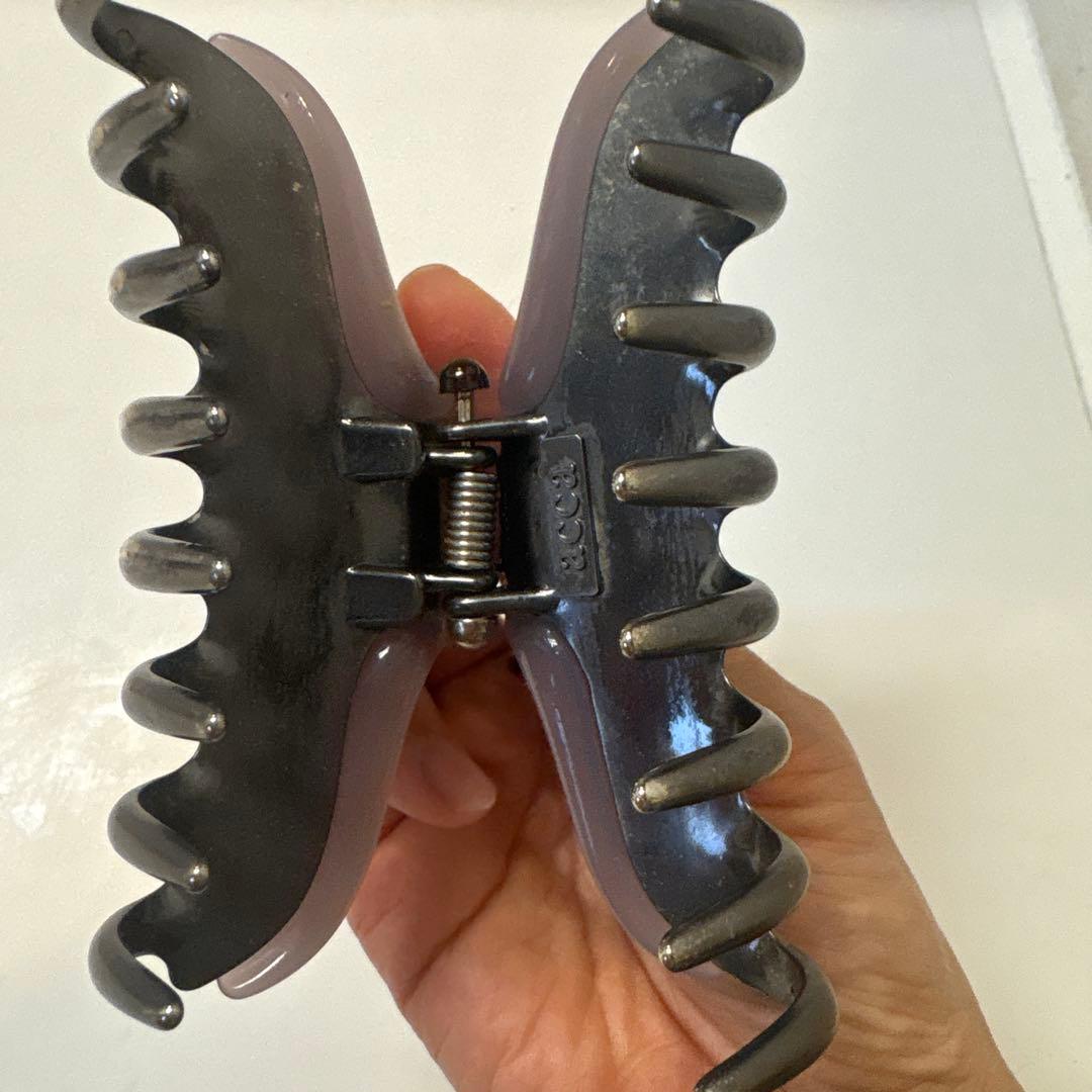 完売色　acca アッカ　Lサイズ　コラーナ　ダークグレー　ヘアクリップ