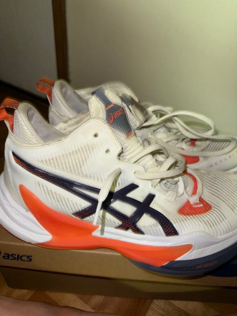 メタライズ2オレンジ＆ホワイト28.0cm