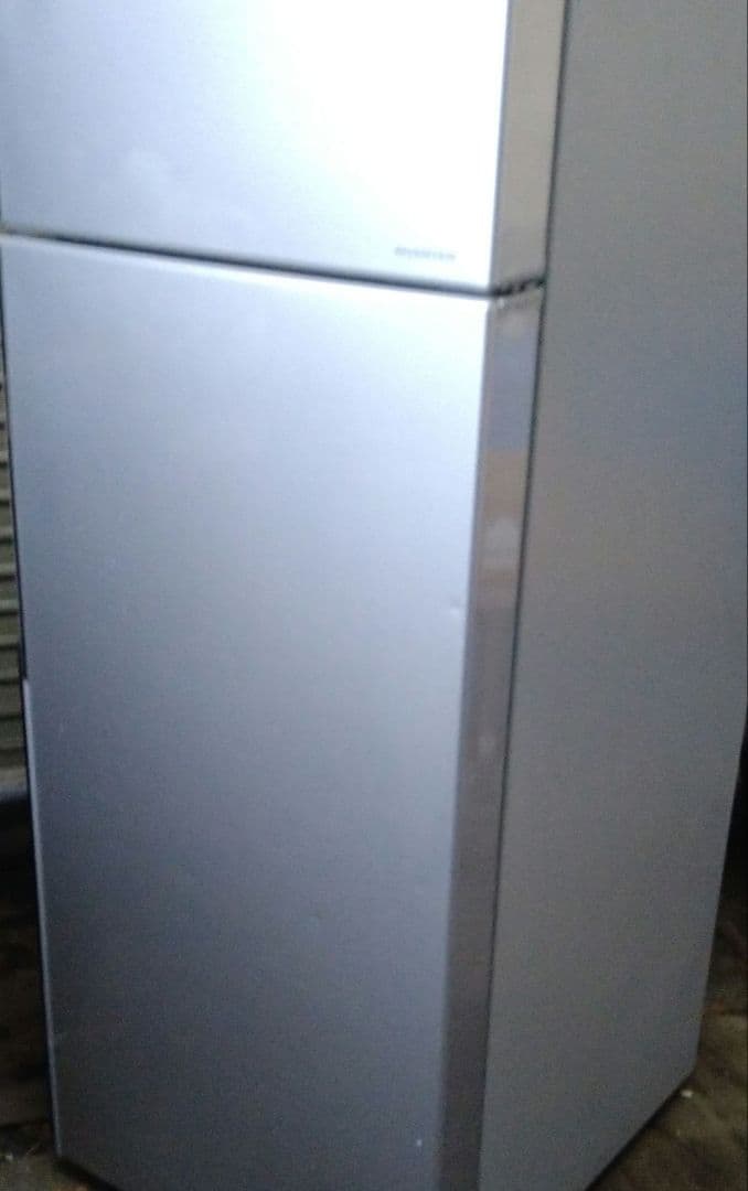 HITACHI 冷蔵庫 2ドア シルバー R-23JA 2019年製