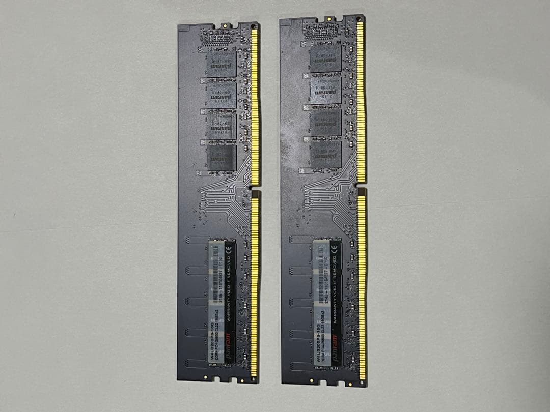 CFD W4U3200PS-16G デスクトップ用メモリ2枚