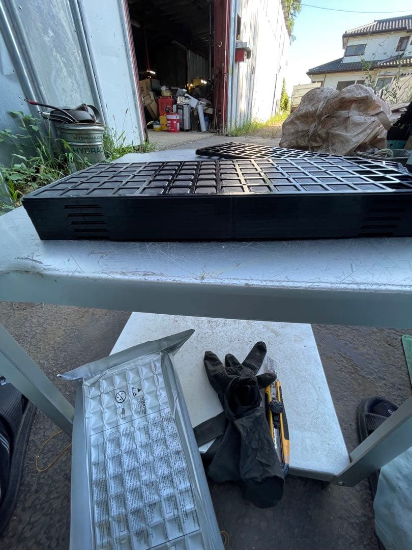 K49。電子部品IC TK7N8569(440個) 新品同様。未使用.