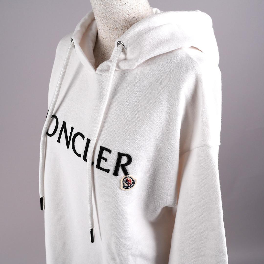 58☆琉球　極美品・タグ付】モンクレール パーカー サイズXS レディース