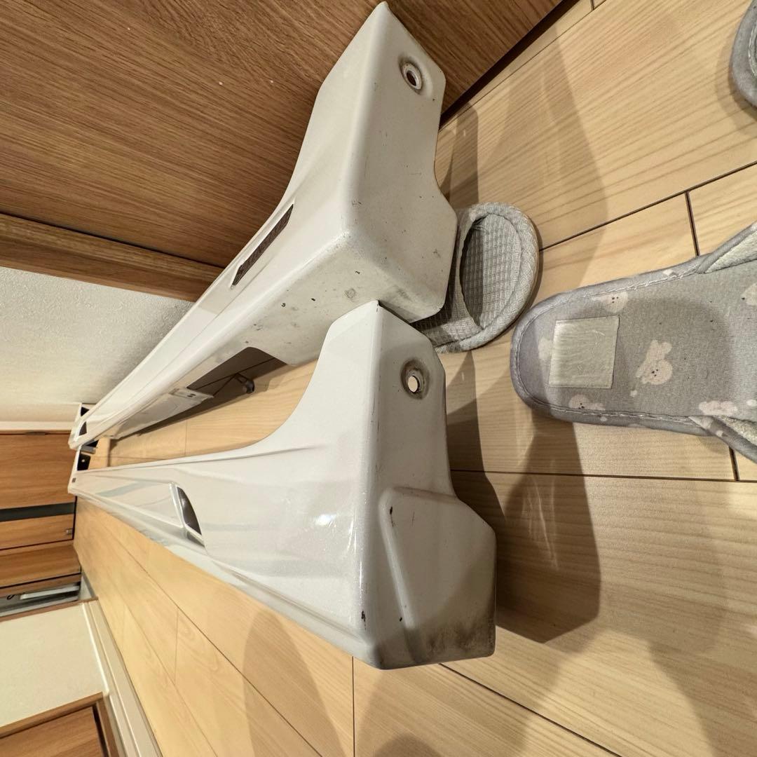 生産終了品 レア プリウス α ケンスタイル サイド ステップ エアロ 左右