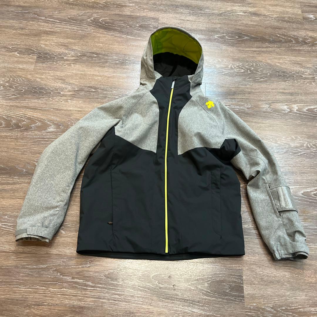 デサント セットアップ　男性　メンズ　 上下　スキーウェア　L