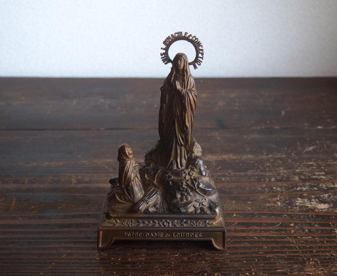 稼働します オルゴール ルルドの聖母 少女ベルナデッタ フランス /K218