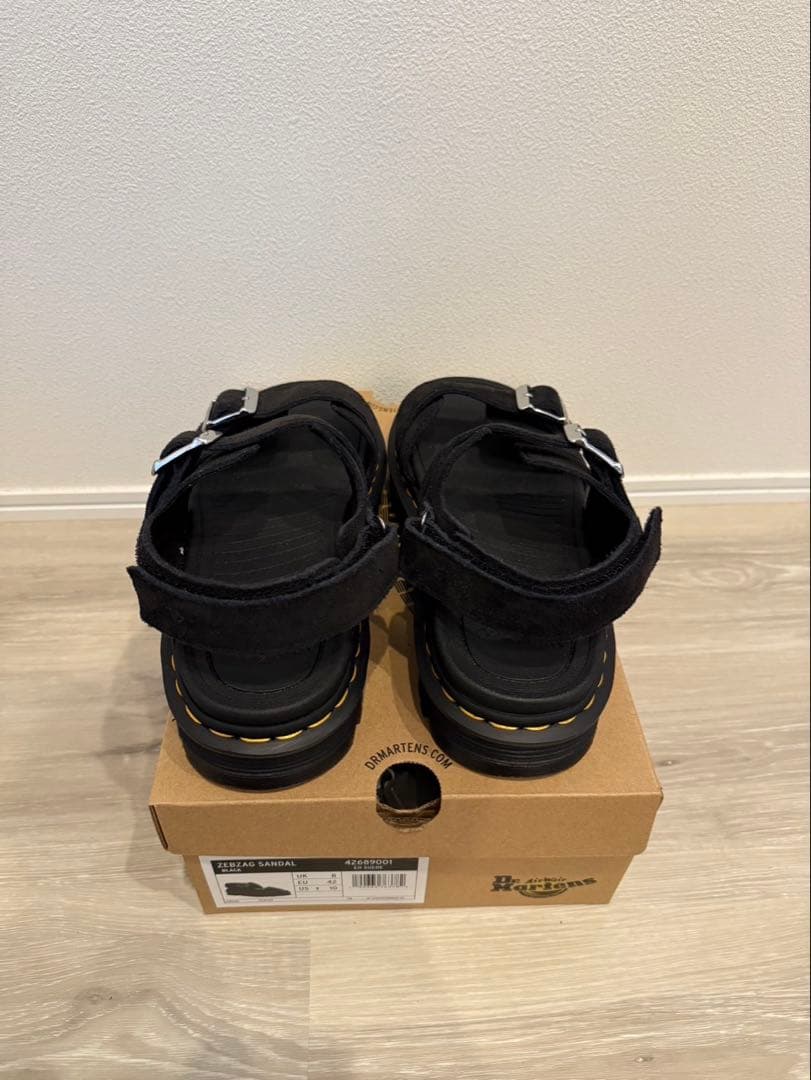 Dr. Martens ブラックサンダル 厚底 ダブルバックル